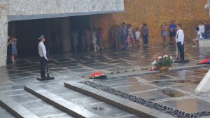 Смена Почётного Караула в Пантеоне Славы, Мамаев Курган, Волгоград, 28 июля 2022 года, Полное Видео