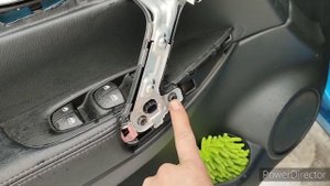 Как снять обшивку двери Ниссан Кашкай 19 год.