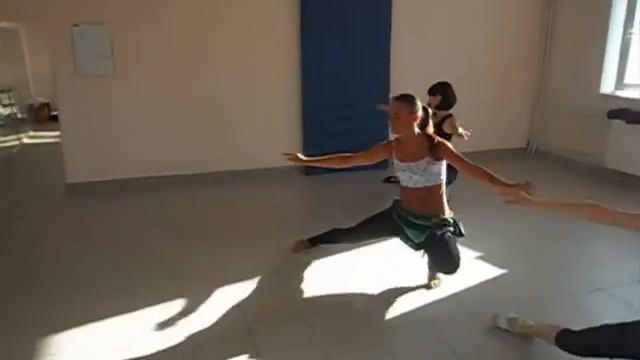 беллиданс в капоцентре.фрагмент занятия.wmv смотреть онлайн