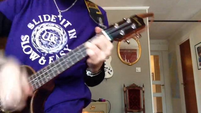 12 years old guy is playing Whitesnake's Fool For Your Loving (ON UKULELE) смотреть онлайн