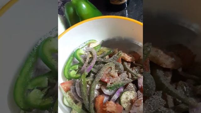 Green salad bowl | Salad | Healthy salad recipe | Fresh and refreshing | restaurant style salad