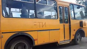 Автобус ПАЗ-32053-70 № КЕ 810 66 следует по маршруту №13.