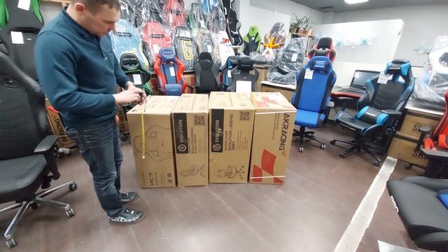 Габариты кресел EVOLUTION NOMAD и EVOLUTION LEGEND \ Сравниваем с ЭПИКОМ и Акрасингом смотреть онлайн