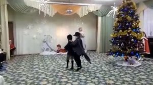 Танец Ворона и Вороны. Детский сад.