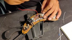 Instal Preamp Aguilar OBP2 & Pickup Seymour Duncan SMB-5D di EB Musicman Stingray V Classic !