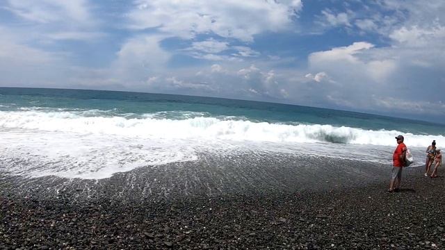 Адлер 2020. 09.07.20. МОРЕ ШТОРМИТ!!!
