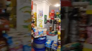 Магазин в гараже.