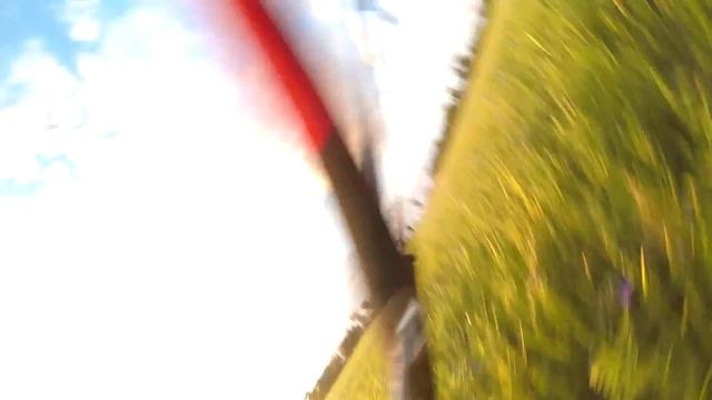 Дедушка под кайтом:) смотреть онлайн