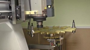 Симуляция автоматической смены инструмента Hobby CNC