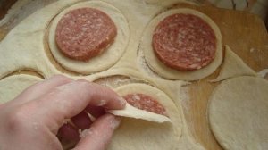 Колбаса в тесте