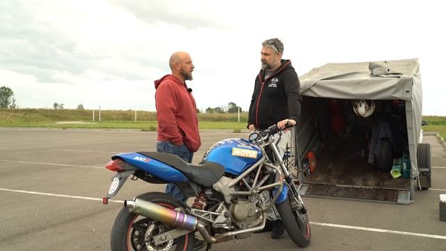 [Интервью] МотоШкола - не нужна? Джимхана - кривляние или повышение навыков? смотреть онлайн