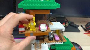 Современный домик на дереве LEGO 21174 Minecraft