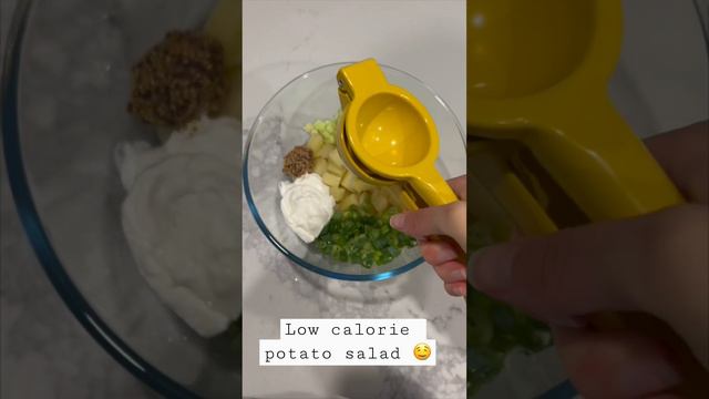 Give this low calorie potato salad a go!!! 🤤 #lowcalorie #food #onlinecoaching смотреть онлайн