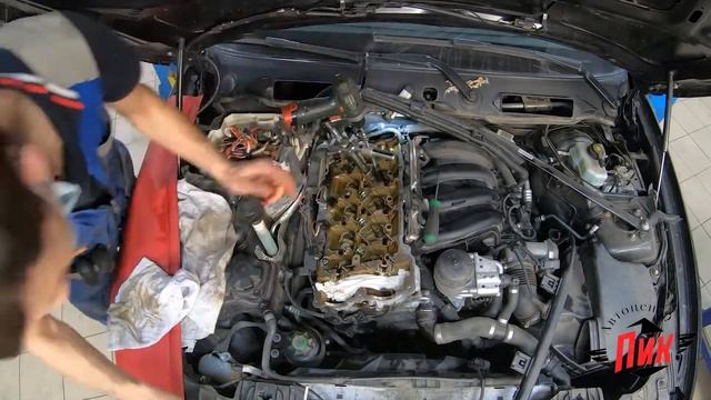 Замена маслосъёмных колпачков БМВ 1 смотреть онлайн