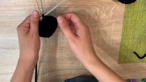 Вяжем чёрного кота крючком