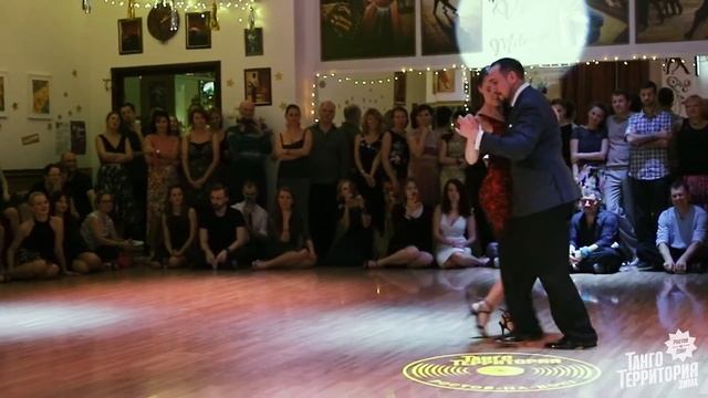 Себестьян Альзогарай и Эльвира Ламбо La Milonga De Buenos Aires смотреть онлайн