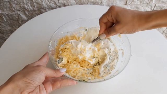 Закуска из ЛАВАША с ТВОРОГОМ, СЫРОМ И ЗЕЛЕНЬЮ☕Вкуснятина без заморочек! смотреть онлайн