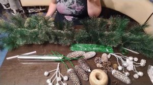 Как сделать сосновую гирлянду из старой искусственной сосны на камин ! Новый год и Рождество.☃️ ❄️❄️