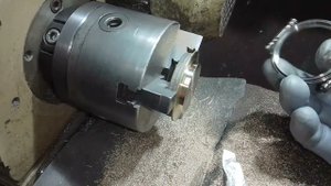 Проставка под механизм OMEGA в корпус с висячими ушами эксцентриситет 2 мм