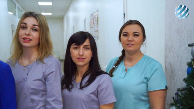 "Щедрик" у виконанні колективу Міжнародної Інноваційної Клініки смотреть онлайн