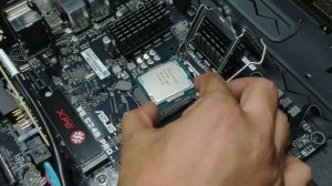 Intel Xeon E-2224G socket FCLGA 1151