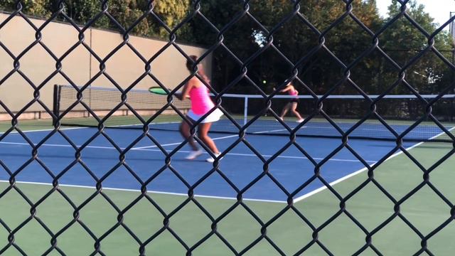 The Champion - Carrie Underwood & Gracie Greeno’s Last Home Game смотреть онлайн