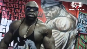 CT Fletcher и Кали Масл – Тренировка трицепса