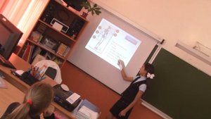 Клип «Ох уж эта школа» (Пролетают мимо лучшие года. Знанье это сила. А жить-то когда?!)