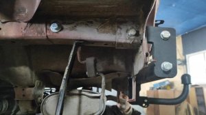 установка фаркопа на syzyki sx4 Сузукі частина 1