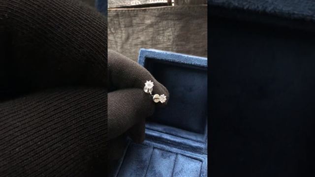 Серьги пусеты с бриллиантами по 0,4 ct E/VVS2