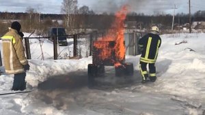 Тушение твердых горючих материалов огнетушителем ОВЭ-5