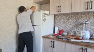 Переставляем дверь на Холодильнике Атлант