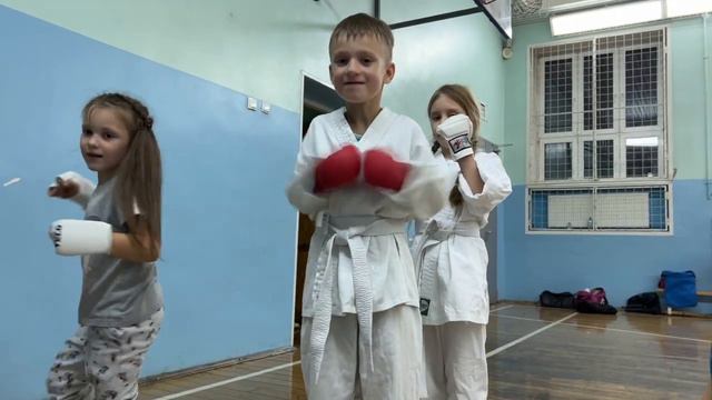 Кёкусинкай Мурманск / Поларбудо / Работа на снарядах и Кумитэ (28.09.23)