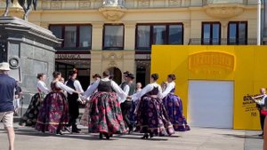 Croatia, Zagreb, folk dances. Хорватия, Загреб, народные танцы.