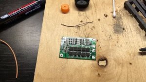 Замена аккумулятора шуруповёрта на банки 18650/Replacing a lithium 18650 screwdriver battery