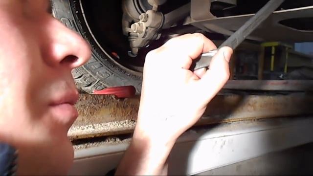 Замена задней подушки коробки двигателя на ваз 2115/Сильная вибрация по кузову смотреть онлайн