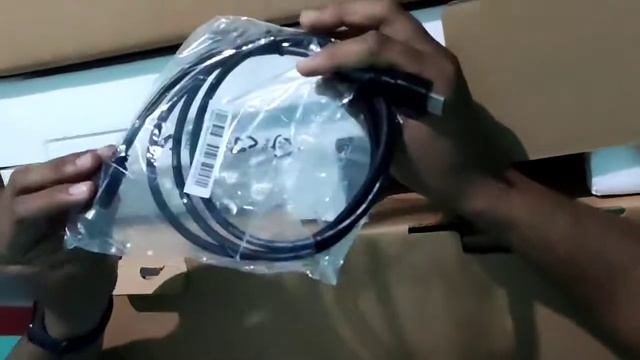 Unboxing Gaming Monitor MSI in Hindi смотреть онлайн