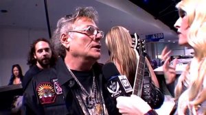 Vinnie Moore,Mark Tremonti and Leslie West at Dean Guitars NAMM 09