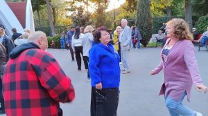 Верба Танцы в парке Горького Харьков Сентябрь 2021