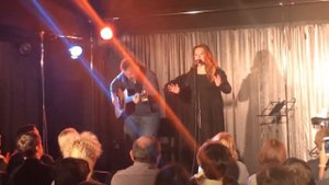 Сядь в любой поезд - Ирина Сурина