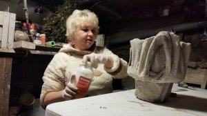 Вазон из цемента и ткани своими руками