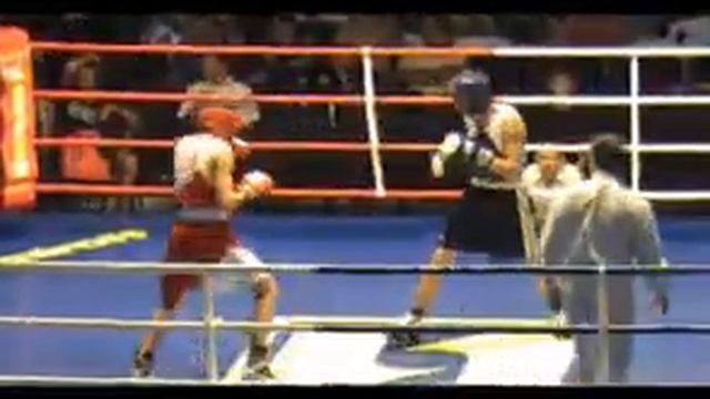 Берман Костя + Редкач Ив 60 кг , МТ по боксу категории "А " М.Мазая 2007 г. Мариуполь смотреть онлайн