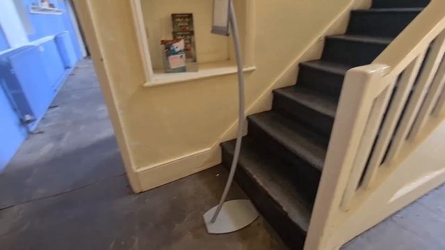 Старинная кухня Викторианской эпохи Обратите внимание на кирамические мойки ? смотреть онлайн