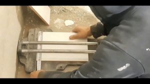 Как начать класть первый ряд плитки от ванны и откуда начать