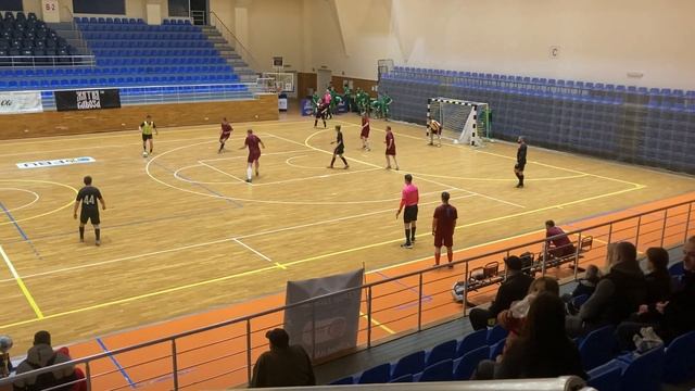 Свет Шахтера - Баня(3-е место)2-й тайм смотреть онлайн