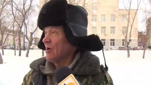 Вы верите в любовь? Интервью дворник. Дворник говорит на английском. День Святого Валентина