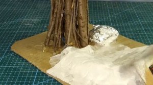 Избушка на курьих ножках. Осенняя поделка из природных материалов своими руками