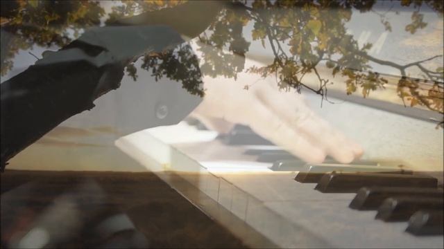 Красивая мелодия пианино...ОДИН ДЕНЬ ОСЕНИ~One autumn day ...