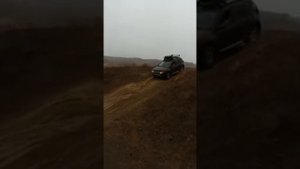 Коричневый дастер без блокировки! На белом блокка иж-техно.