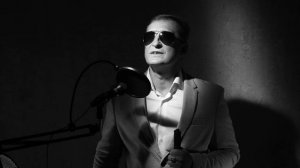 СТИХИ ОЛЕГА КАРЕВА
ЧИТАЛ ОЛЕГ КАРЕВ